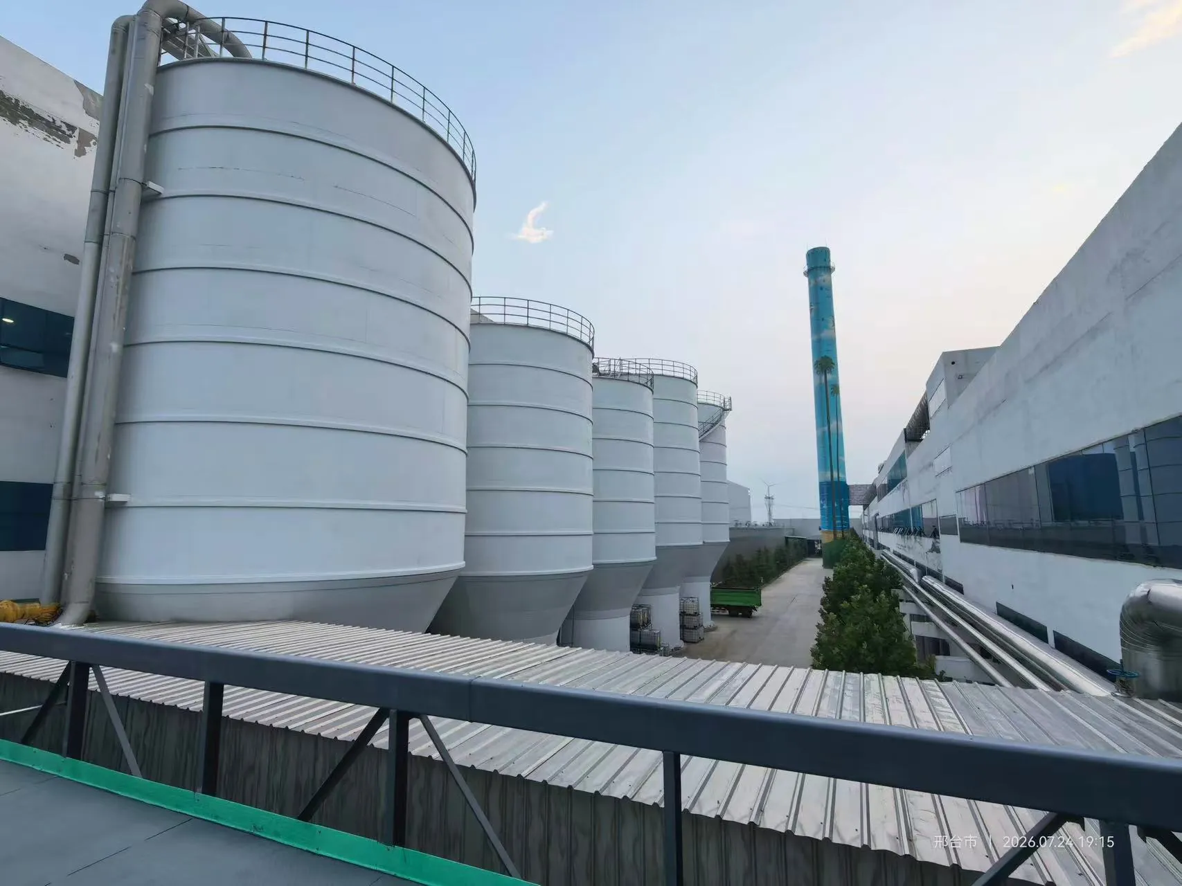 Sludge resource recycling system